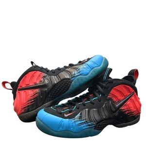 NIKE AIR FOAMPOSITE PRO - SPIDERMAN EDITION